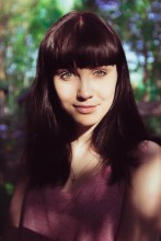 Girl - a cat / ***