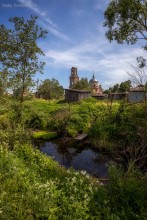 View of the Church of the Transfiguration. / ***