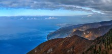 Mountains to the sea. / ***