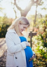 Happiness / Expecting mom photo session