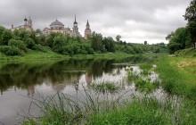 The town of Torzhok / ***