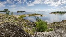 Ladoga Skerries / ***