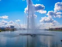 Fountain on the lake Kaban Kazan / ***