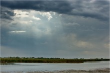 Under the sky of August ... / ***