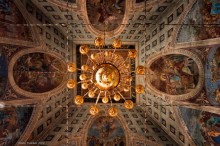 Vault of the dome of the Transfiguration Cathedral. / ***