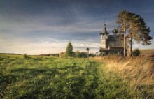 Lonely chapel .. / ***