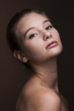 Portrait in a high key / Photographer Gekka Reijin
Model Varya
Beauty Photosession