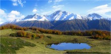 Lake in the Hills / ***