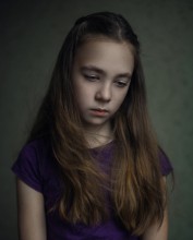 Daughter / ***
