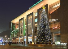 New Year's Eve / ***