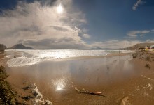 in sandy sky reflected in a mirror / ***