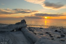Sunrise outgoing year / ***