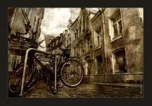 bicycle / music: J.S.Bach: Oboe Concerto in D minor BWV 35 &amp; 156 III. Presto (Ogrintchouk)
http://www.youtube.com/watch?v=zLKn5QJAFdk