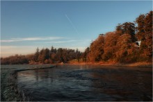 ... Early in the morning on the river ... / ***