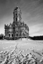 Dubrovitzy Church of Holy Virgin / ***