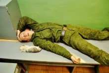 soldiers asleep and the service goes / ***