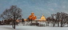 Winter evening in Hotkovo / ***