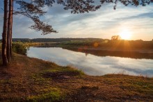 Summer evening by the river / ***