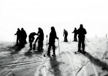 Skiers / ***