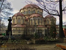 * Novodevichy Monastery Church of Our Lady of Kazan * / ***