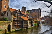 Canals of Bruges. / ***