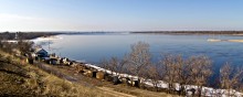 Volga in March / ***