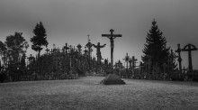 Hill of Crosses / ***