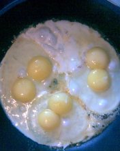 Amazing eggs / ***