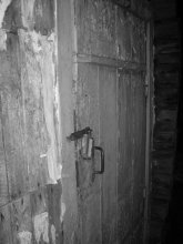 door to BP / emli diablo