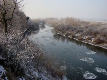 -8C. The river freezes. / ***