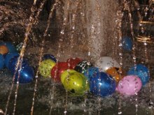 drowned in river beads / ***