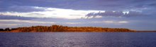 Island / ***