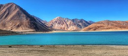 Pangong Tso Lake / ***