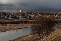 In spring Vorovsk / ***