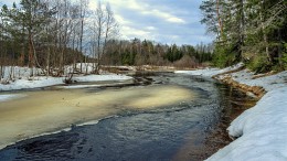 April. Opening of the rivers ... / ***