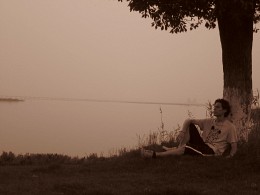 Calm, just calm / ***