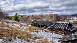 Baths by the river ... / ***