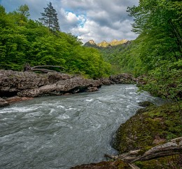 White River / ***