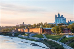 Smolensk at dawn / [img]http://35photo.ru/photos_series/699/699638.jpg[/img]
