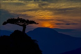 Crimean Vesuvius ... / ***