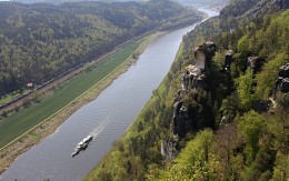 Elbe in Saxony. / [img]http://rasfokus.ru/upload/comments/138606f28813239d0dbf7ffb7c4750bf.jpg[/img]
[img]http://rasfokus.ru/upload/comments/f2199344ecc63ae0cfa503c8316d6ce0.jpg[/img]
[img]http://rasfokus.ru/upload/comments/868ac3f8152628c13b2a78246a3546f9.jpg[/img]
