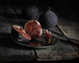 Figs / ***