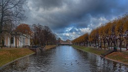 St. Petersburg autumn / ***