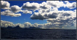 Clouds and Islands / ***