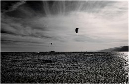 Kitesurfing in the desert 3 / ***