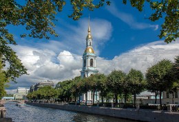 View of the bell tower of the Cathedral and Nikolsky Kryukov Canal. Peter, summer ... / ***