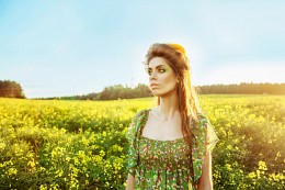 yellow dream / Model: Caterina Sapotsko 
Make-up &amp; Style: Olga Tomina 
Photo&amp;retouch: Aliona Birukova