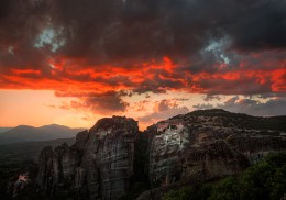 before the storm Meteora / ***