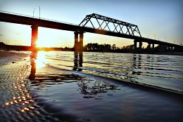 Sunset / ***