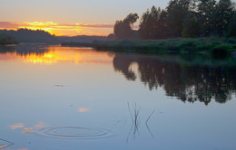 Evening over the quiet river / ***